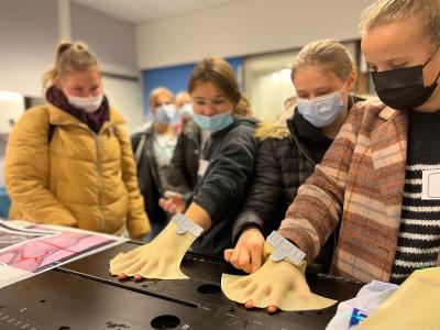 200 jongeren steken de handen uit de mouwen in het UZ Gent