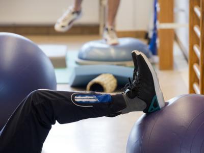 in de oefenzaal van het Centrum voor sportgeneeskunde